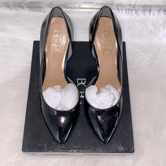 BCBG Paris Shoes - BCBG Black Pointed Toe Pumps (7.5)
